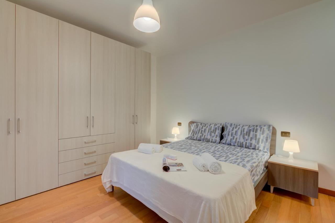 Magnolia - Happy Rentals Laveno-Mombello Bagian luar foto