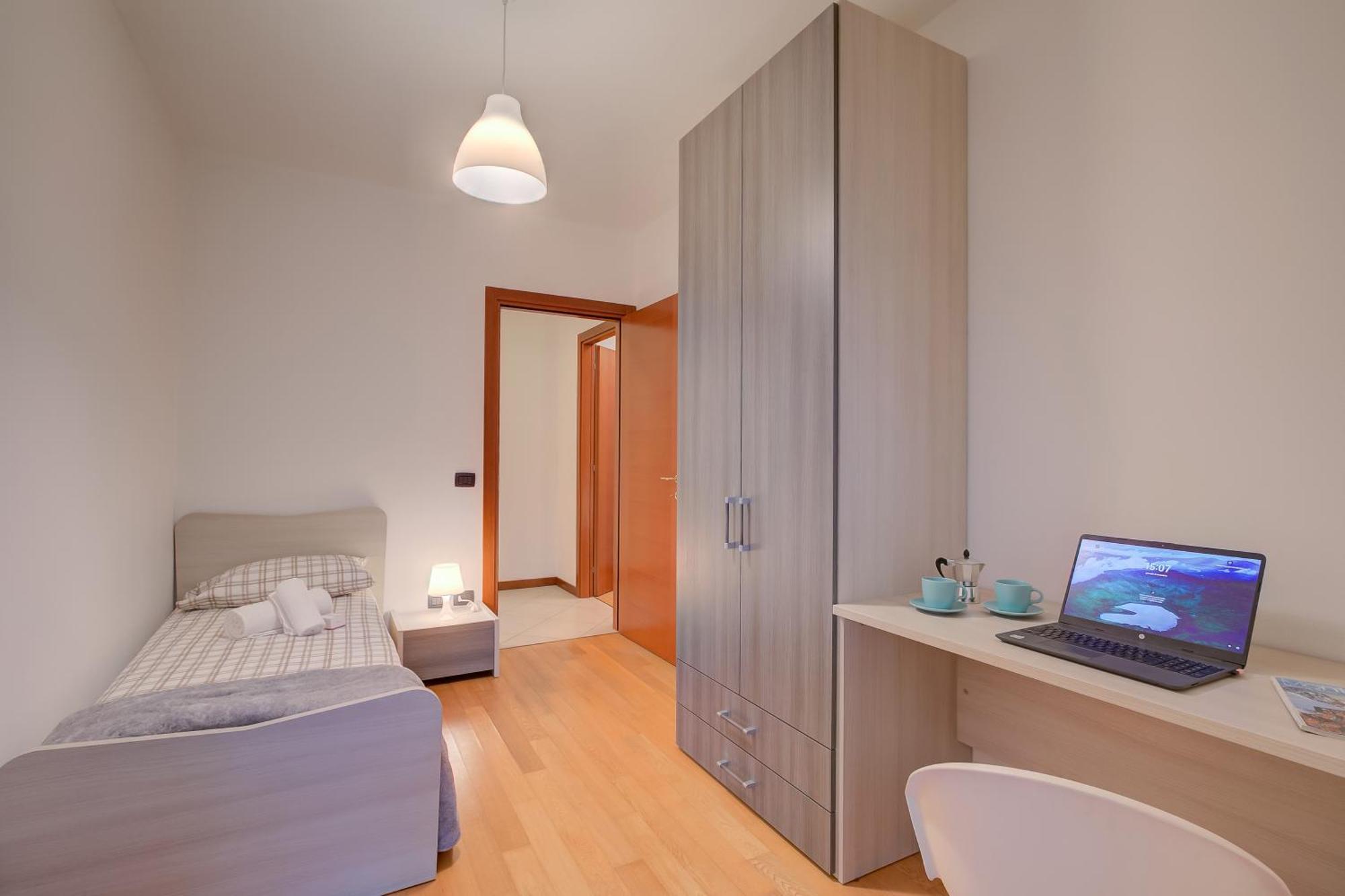 Magnolia - Happy Rentals Laveno-Mombello Bagian luar foto